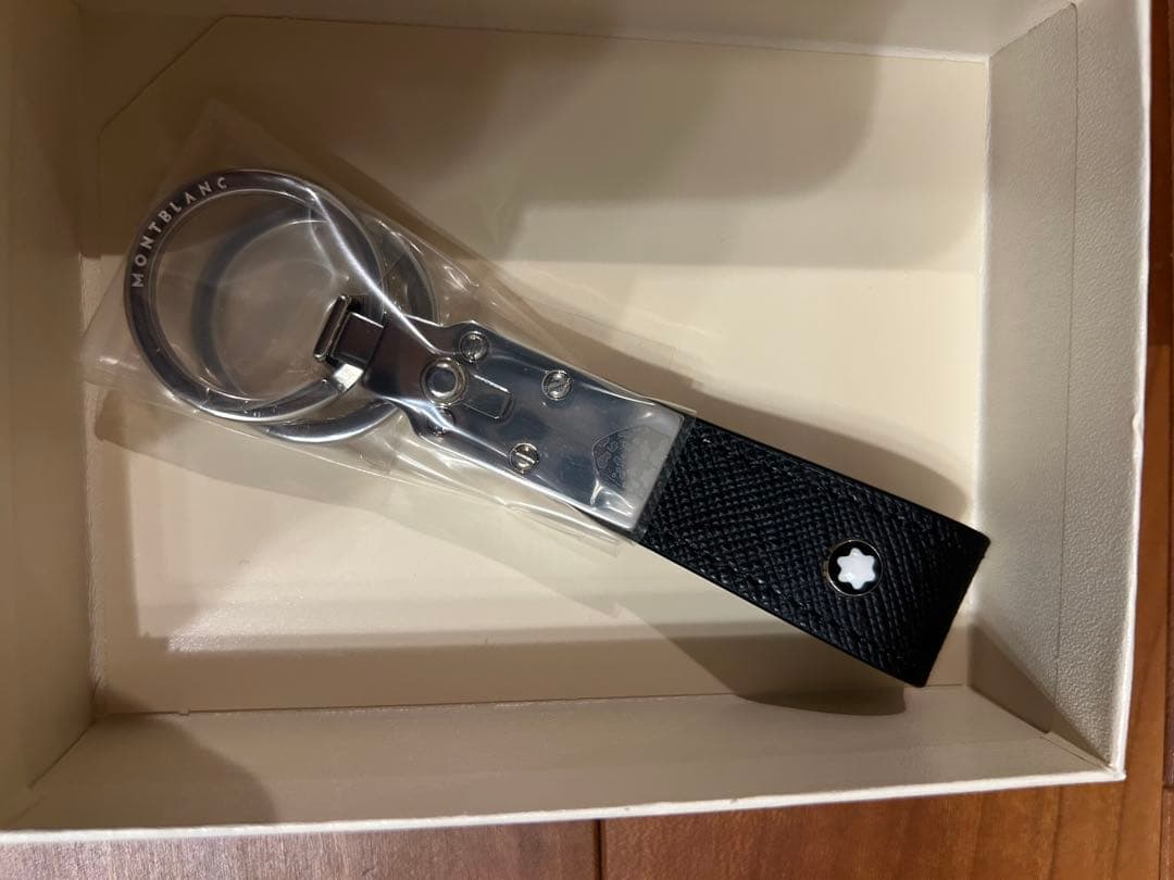 定価34650円　モンブラン　サルトリアル ループ キーフォブ　キーリング