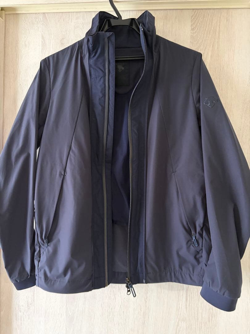 【ts592cd27h】DESCENTE ALLTERRAINジャケット