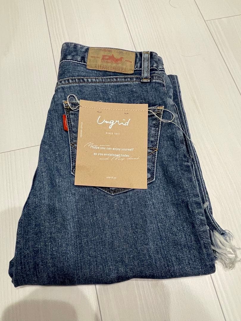 Ungrid ヘムデザインストレッチデニム