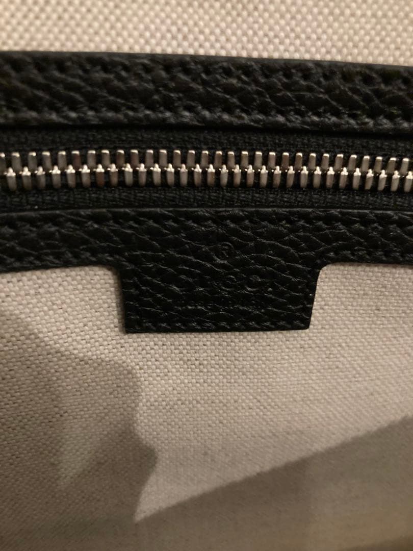 現行　グッチ　ブリーフケース