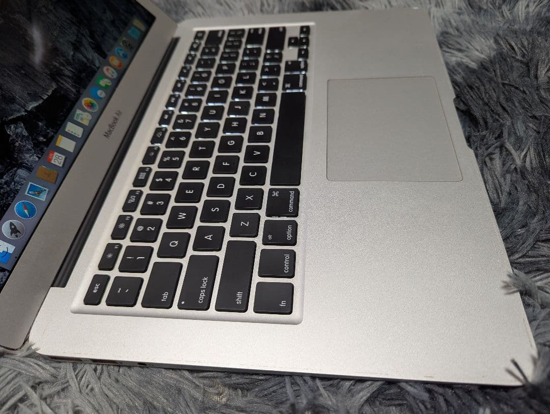 MacBook Air 13インチ シルバー
