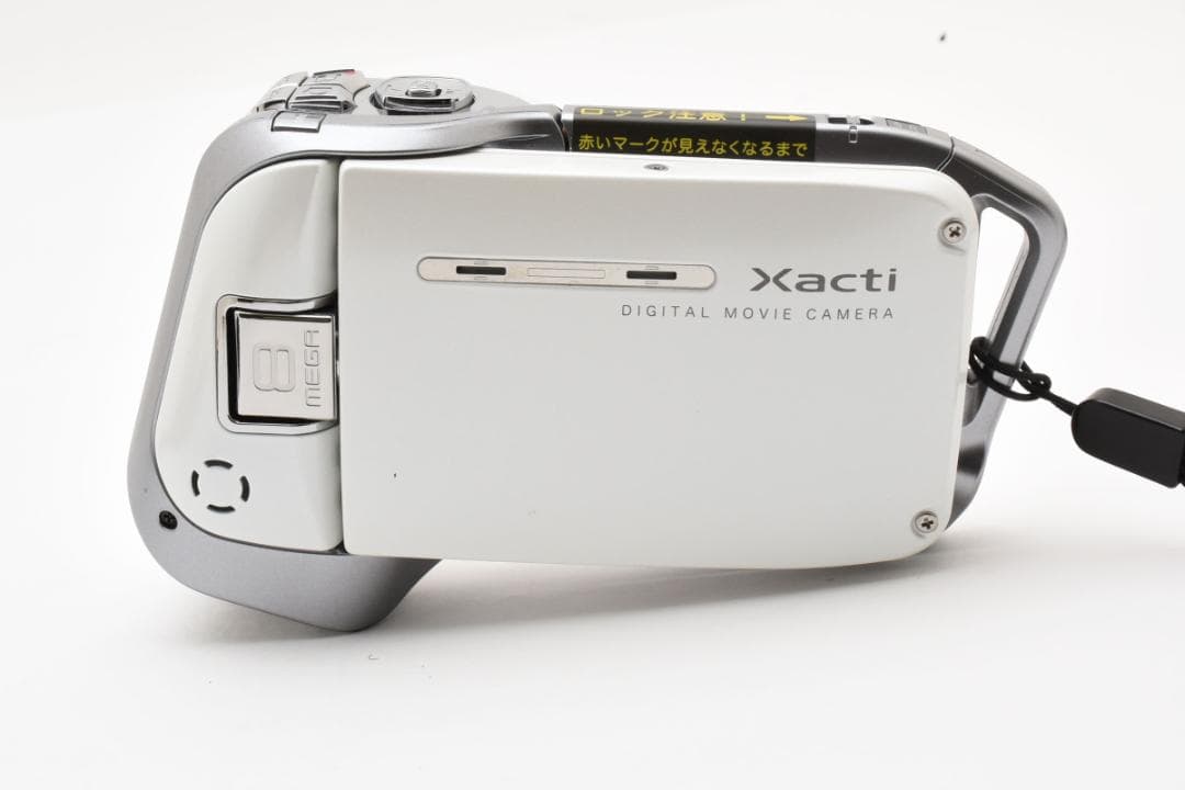 【極美品】SANYO Xacti DMX-CA8 ホワイト　新品級！
