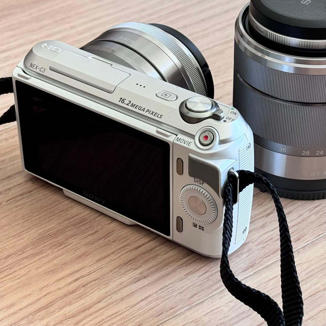 SONY α NEX-C3D ダブルレンズキット（ボディ シルバー）