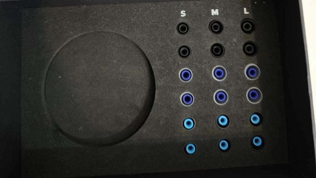 AFUL PERFORMER 5+2 イヤホン