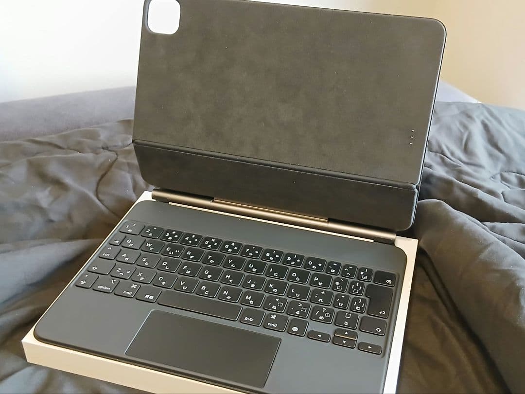 Apple 11インチ Magic Keyboard 純正