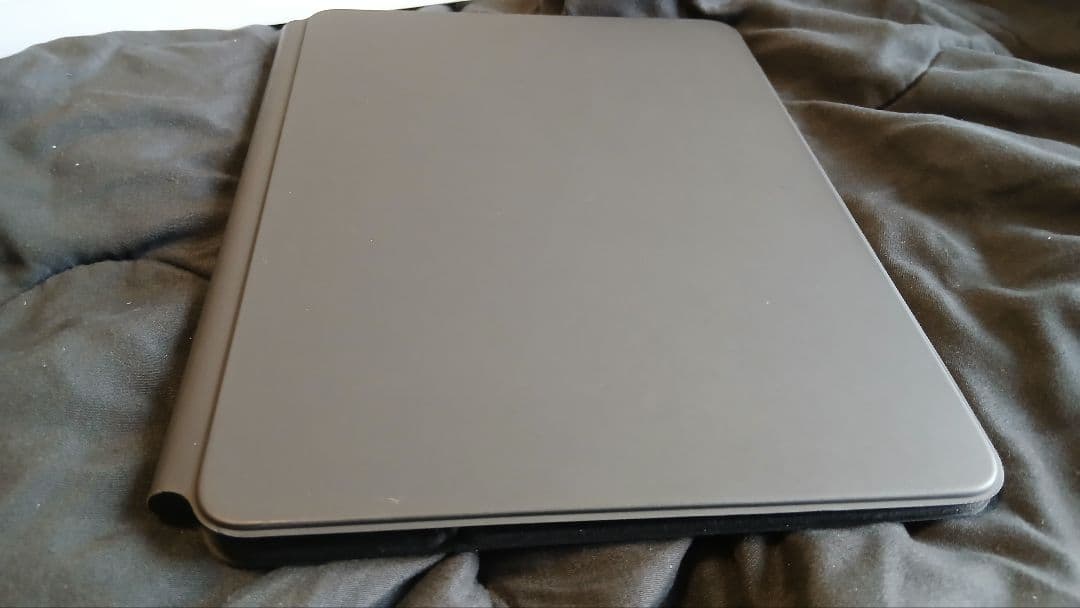 Apple 11インチ Magic Keyboard 純正