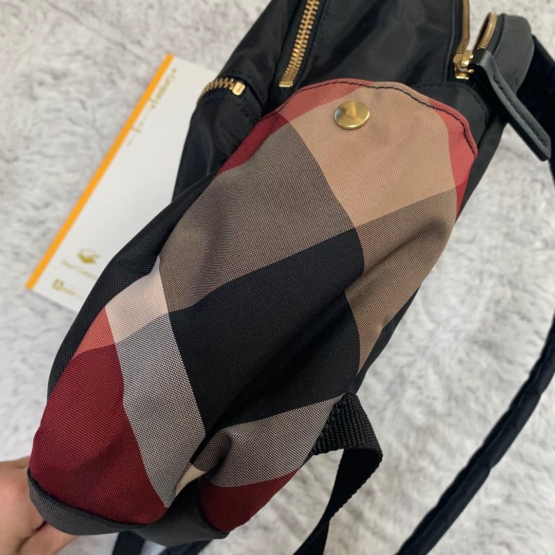 BLUE LABEL CRESTBRIDGE ナイロン　ブラック　リュック