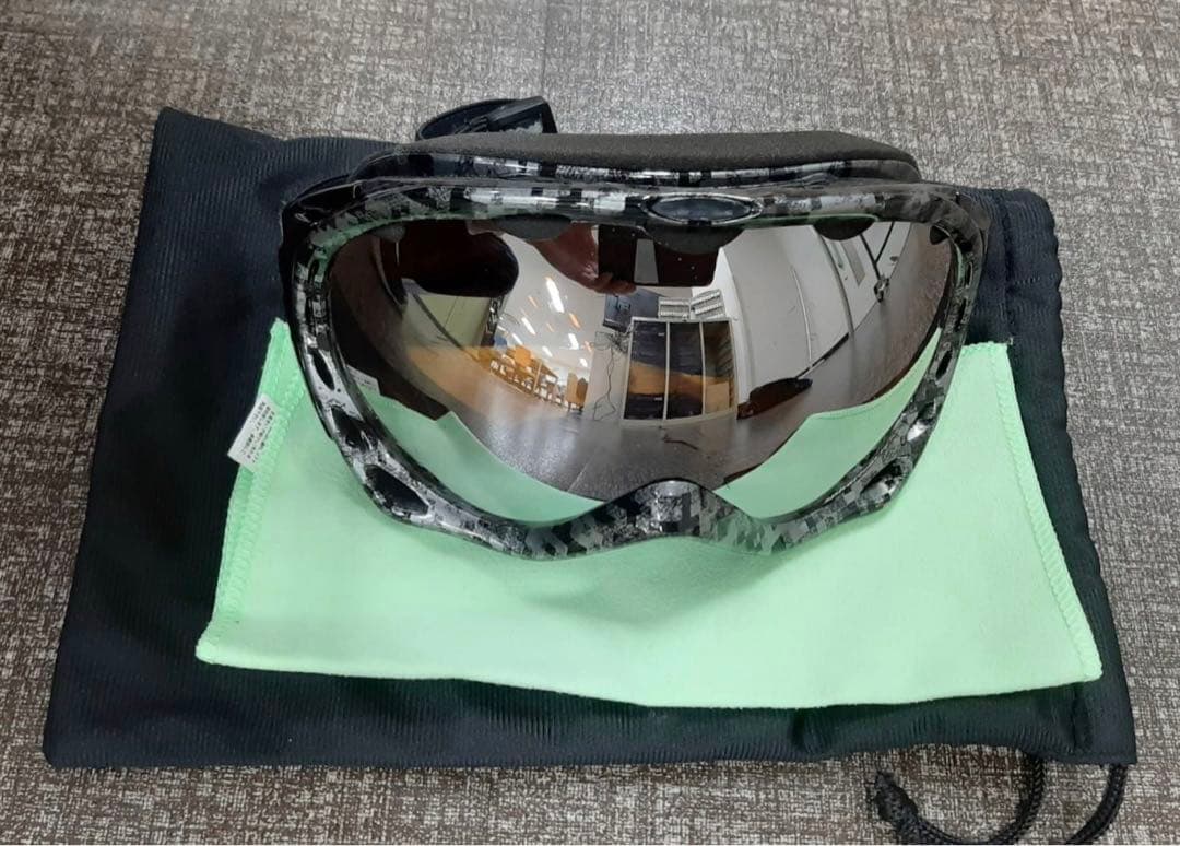 スノーボード　ウェア　ゴーグル　グローブ　ネックウォーマー　フルセット　バートン