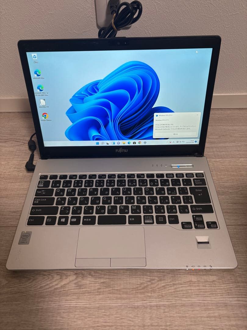 FUJITSUノートパソコン　富士通のーとぱそこんPC