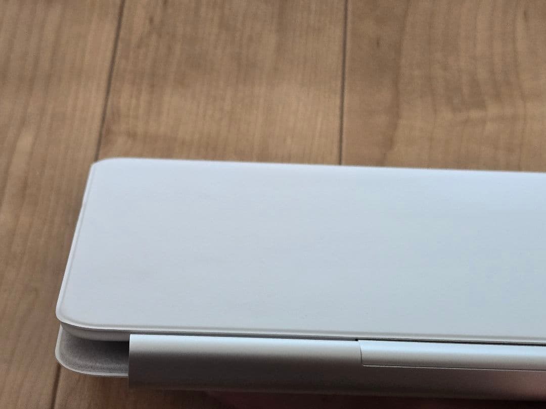 11インチiPad Air（M3）用Magic Keyboard 日本語ホワイト