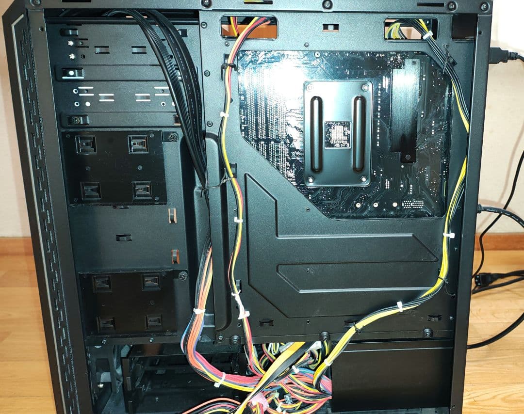 自作PC 3700X 16GB GTX1650 SSD512GB