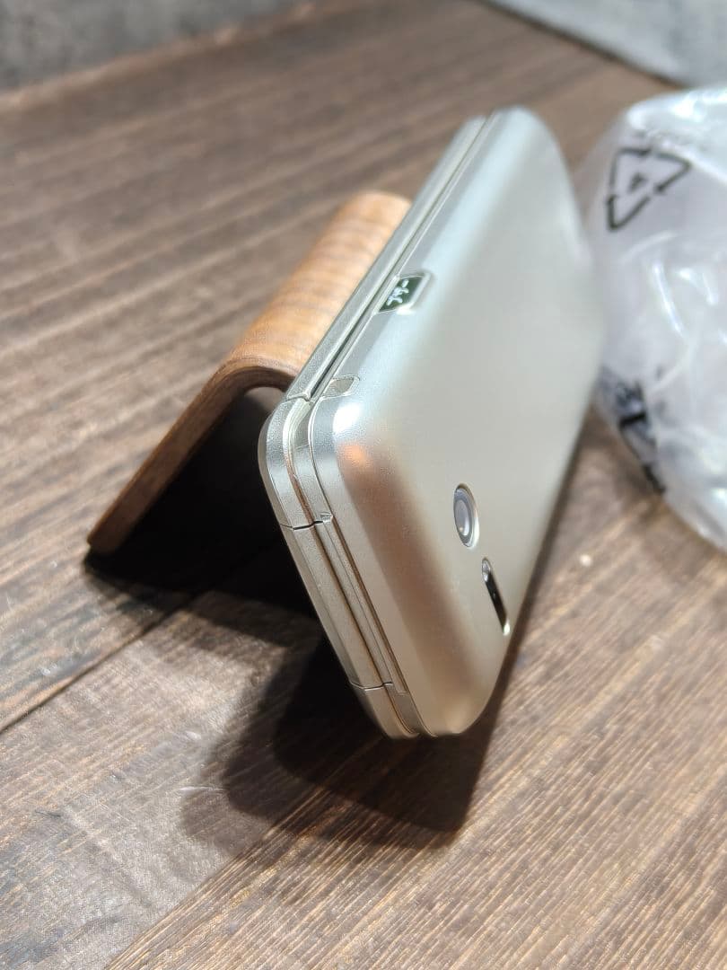 KYF43 かんたんケータイ　ガラホ　ガラケー