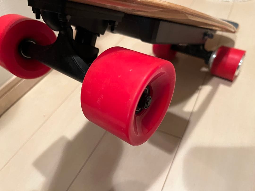 Pimove 電動スケボー 充電器付き