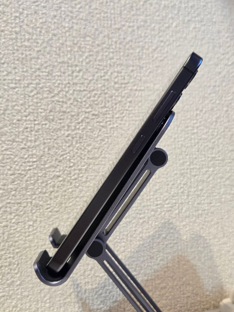 Galaxy S24 本体美品+ケース5つおまけ