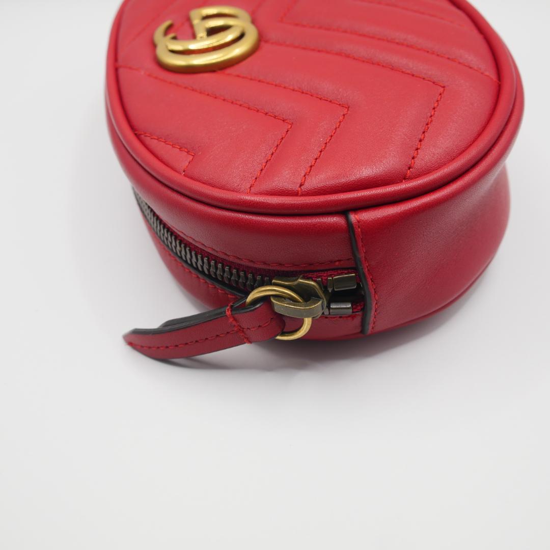 【美品】GUCCI GGマーモント　ボディバッグ　ウエストバッグ　レザー　レッド