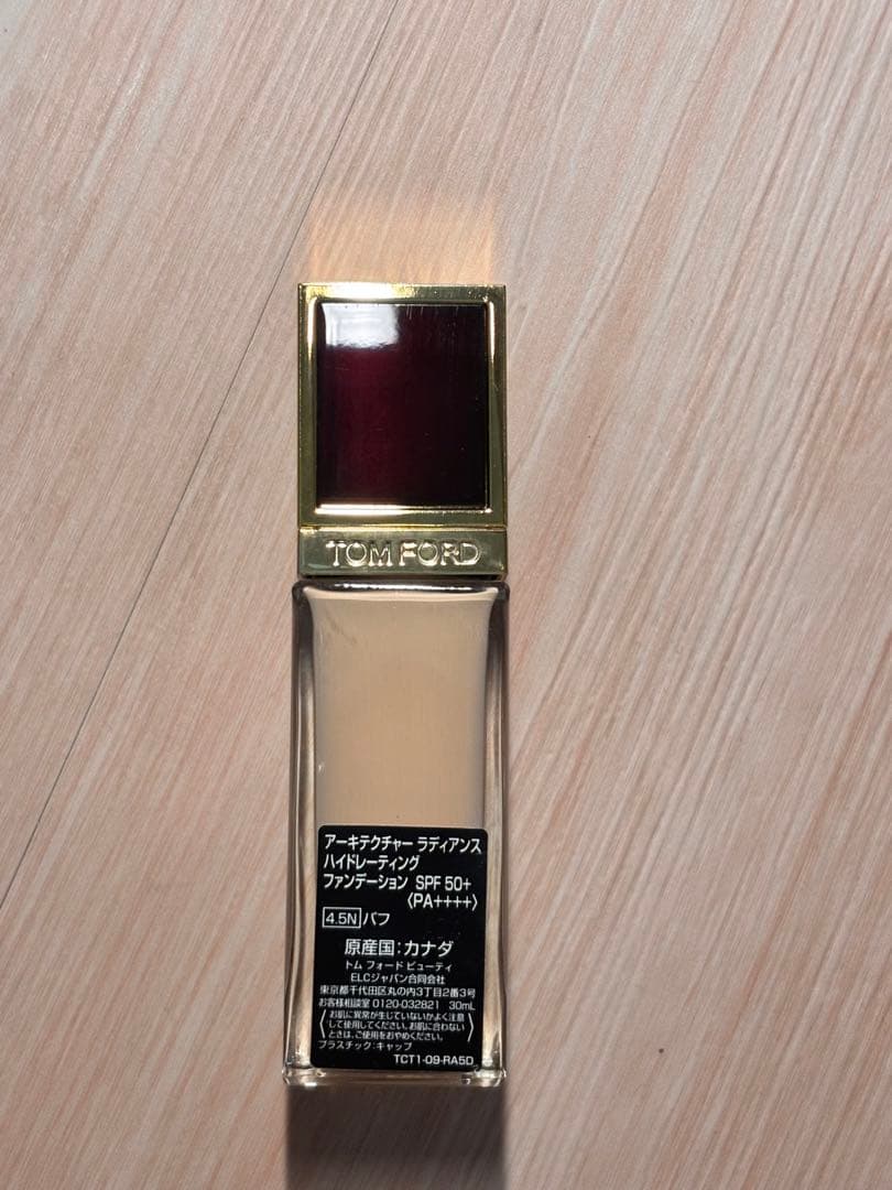 TOM FORD アーキテクチャー ファンデーション SPF 50+