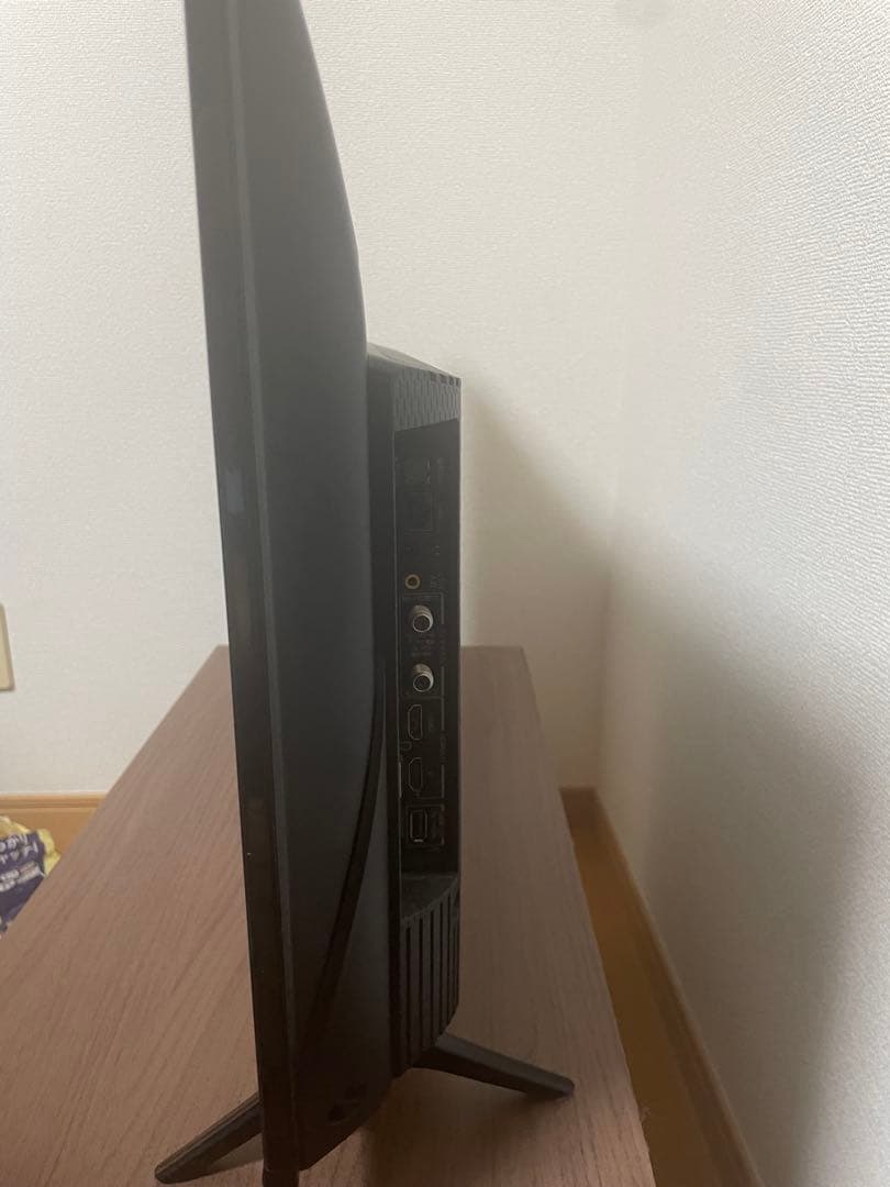 TCL 液晶テレビ 薄型デザイン