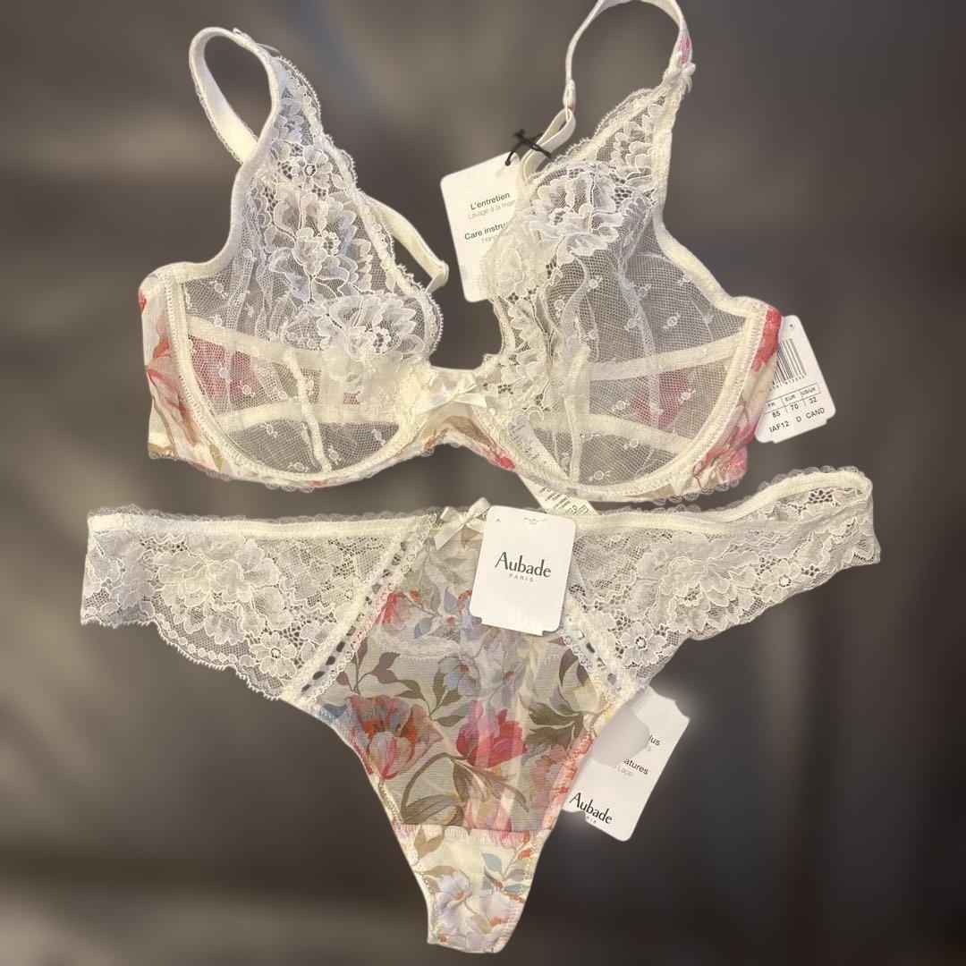 オーバドゥ　ブラ85D タンガ3 セット　マジックガーデン