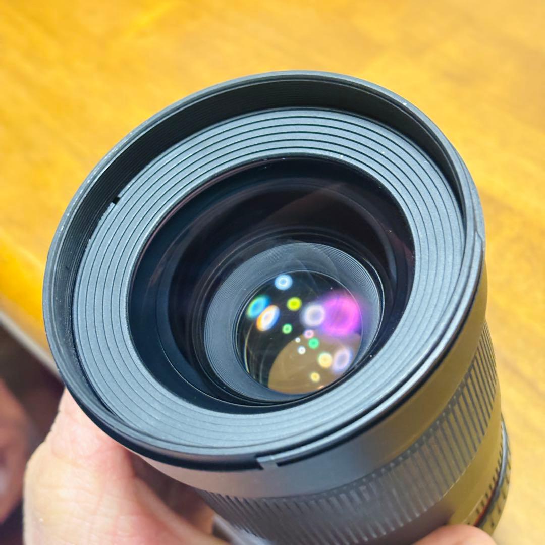 SAMYANG　35mm f1.4 EF