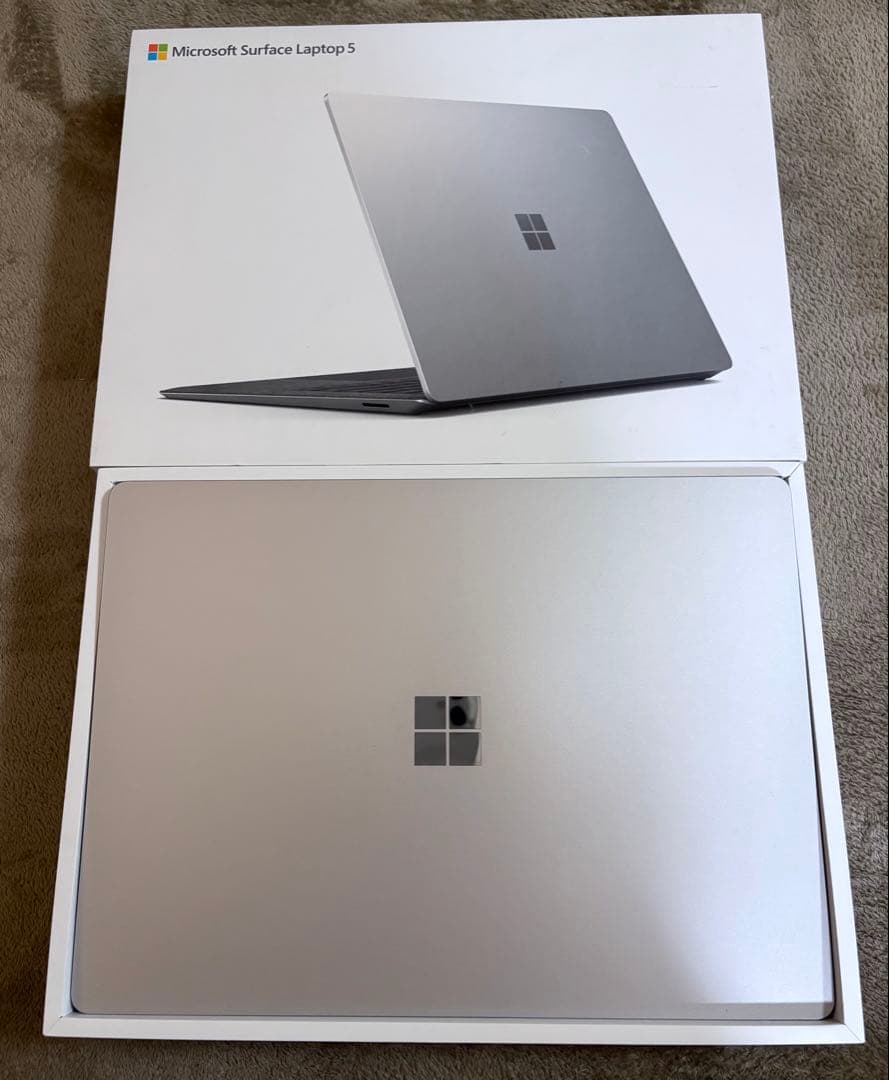 【準新品・12世代】Surface Laptop5 8G/512G Office