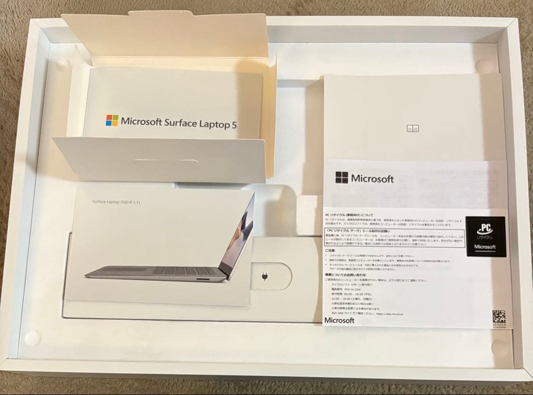 【準新品・12世代】Surface Laptop5 8G/512G Office