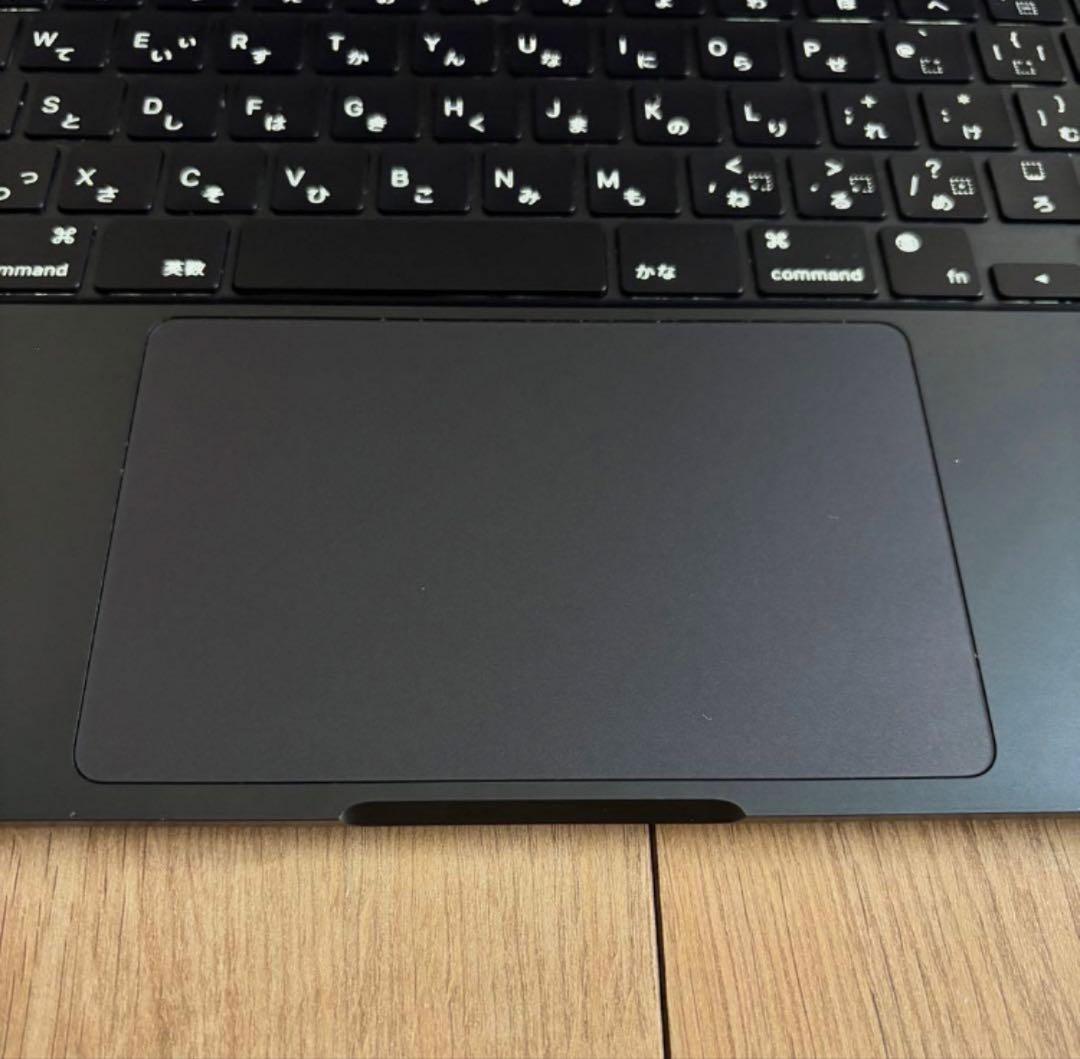 美品　MacBook Air M2