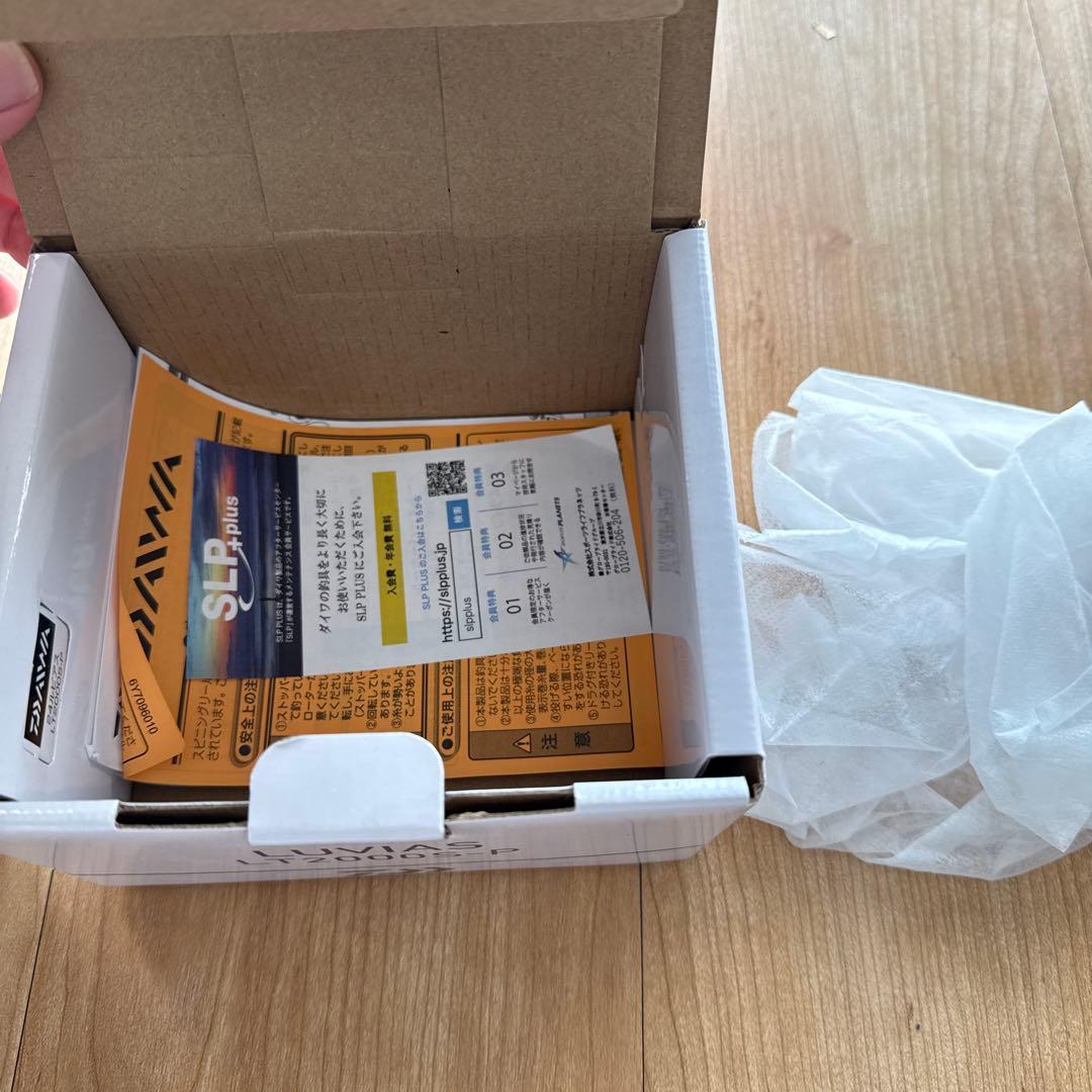 ダイワ LT2000S-P スピニングリール