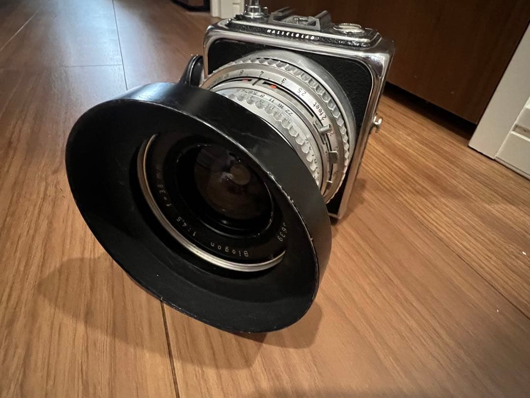 HASSELBLAD SWC 初期 ファインダー・フード付き