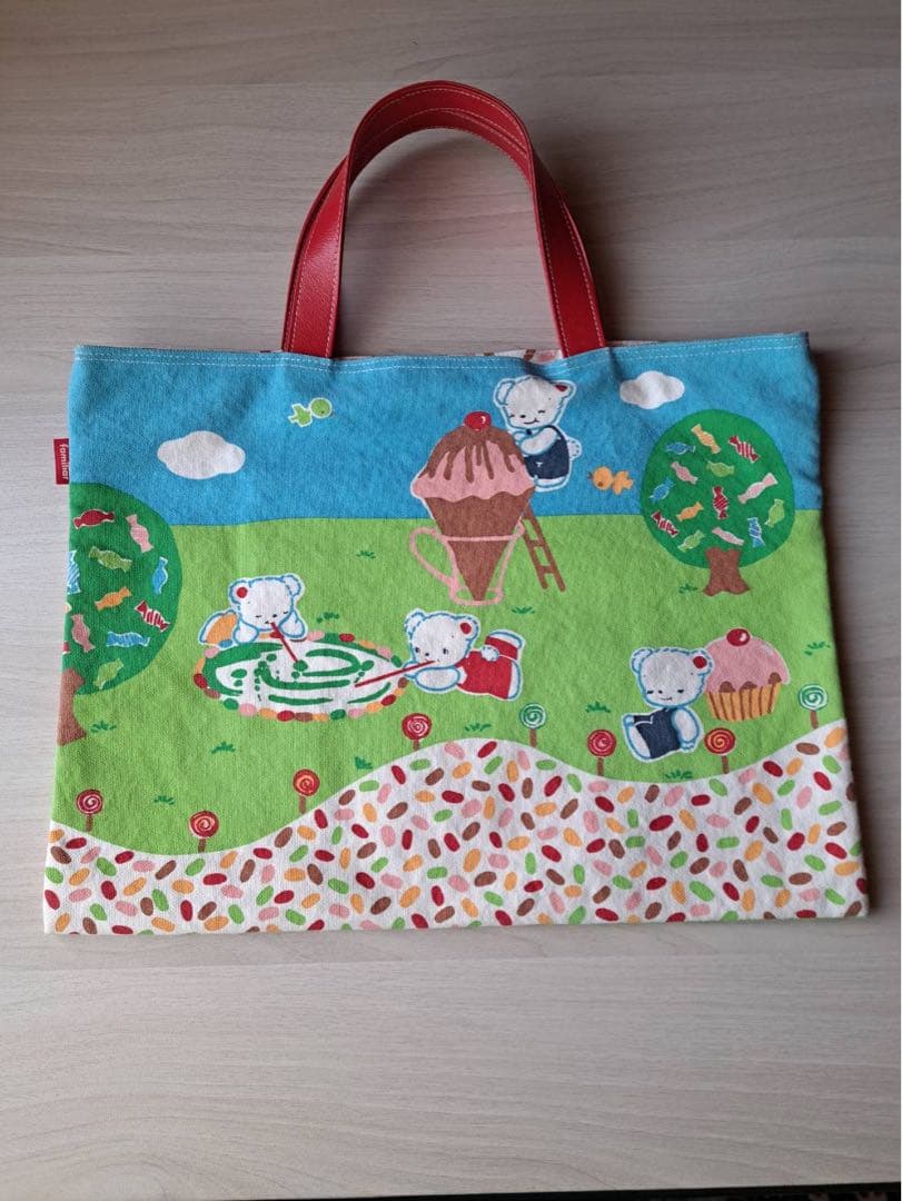 ファミリア　バッグ