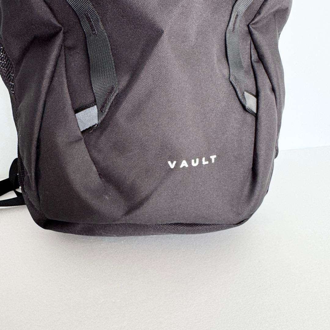 【美品】THE NORTH FACE VAULT バックパック リュック 27L