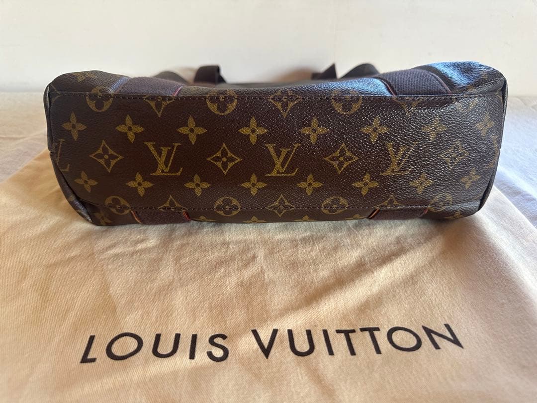 LOUIS VUITTON カバボブール　モノグラム トートバッグ