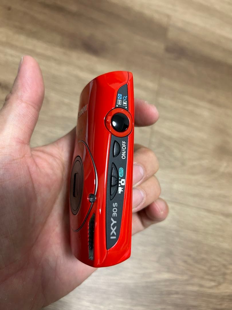 美品　Canon IXY 30S レッド