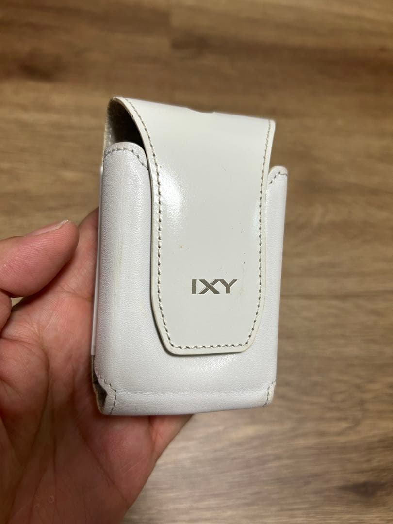 美品　Canon IXY 30S レッド