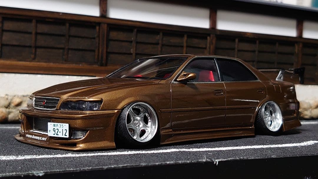 1/24 アオシマ クニーズ チェイサー 完成品