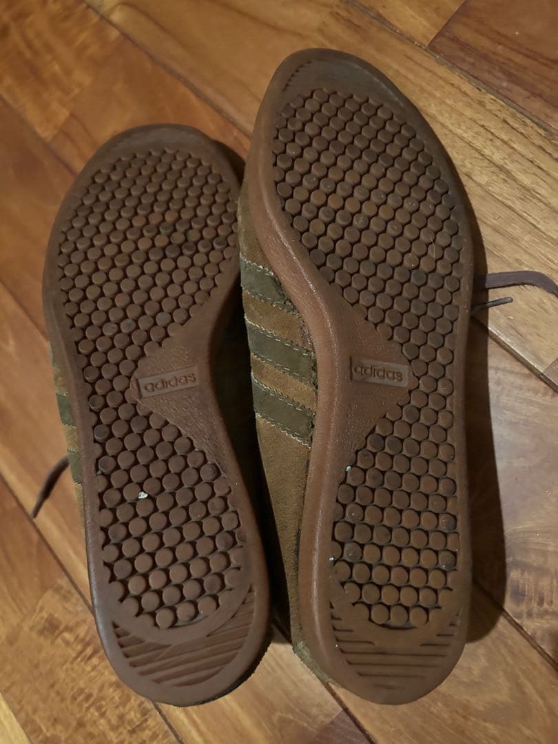 ふ*ん様 adidas tabacco　フランス製