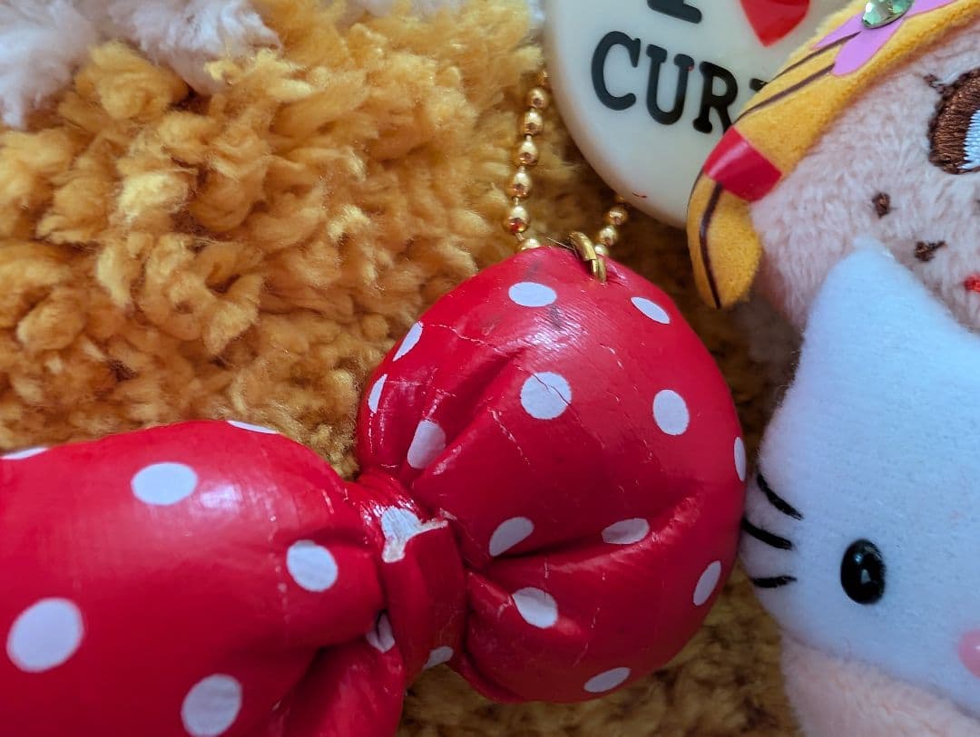 【激レア商品】カーリーコレクションキティコラボマスコットとヘアゴムおまとめ3点