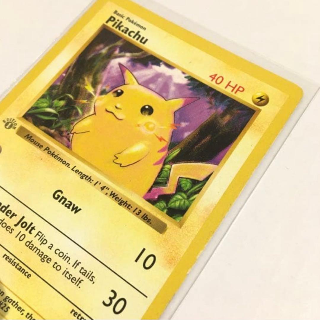 ポケモンカード 海外版のピカチュウ 初版の1st Edition