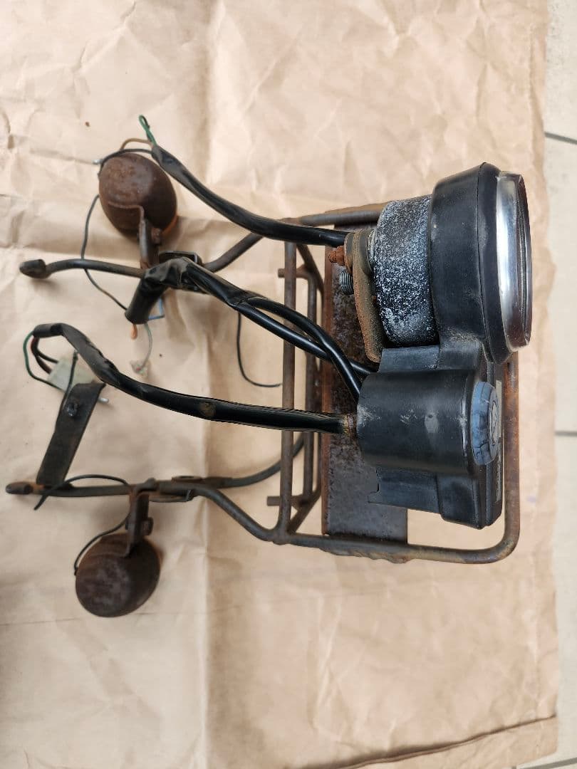 ジャンク品❗　HONDA ゴリラ　Z50J 　フロントキャリア廻り部品