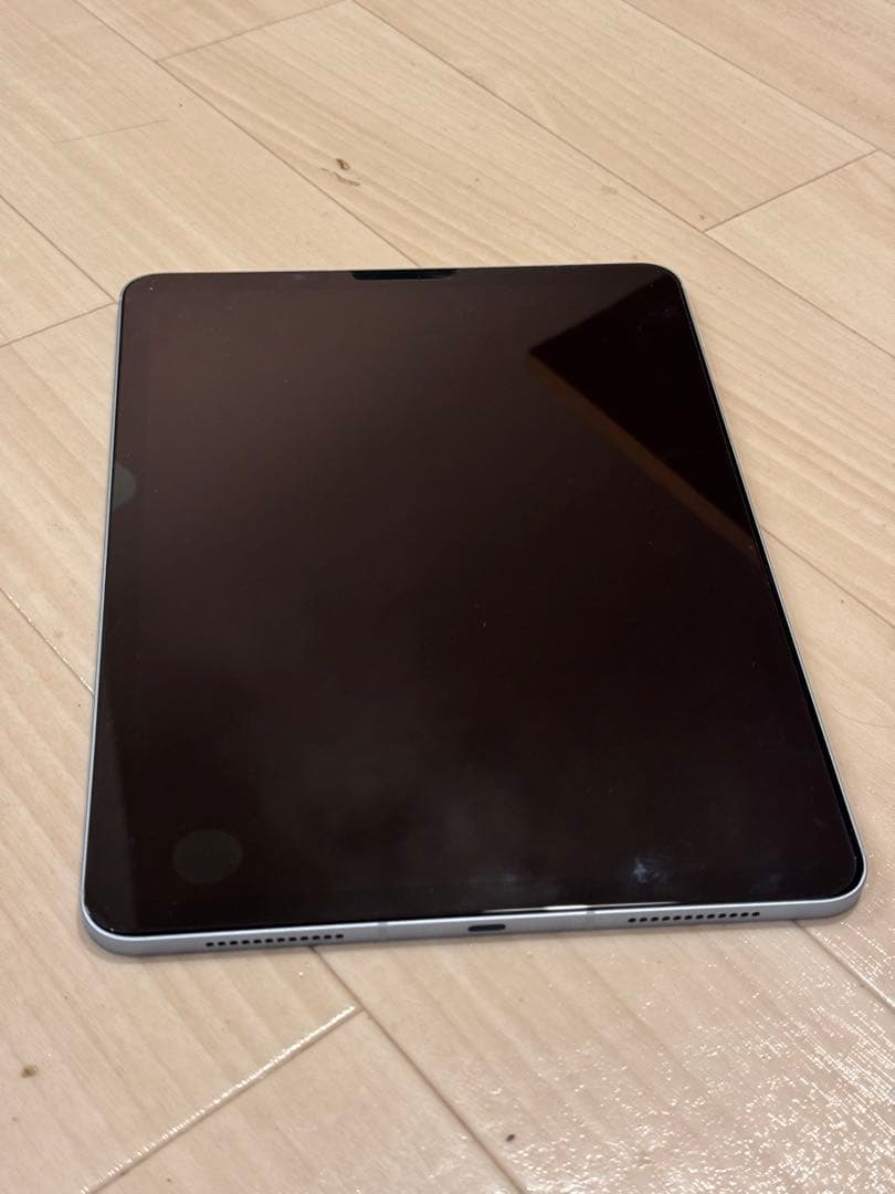 10月購入iPad Air M3 11インチ ブルー セルラーモデル