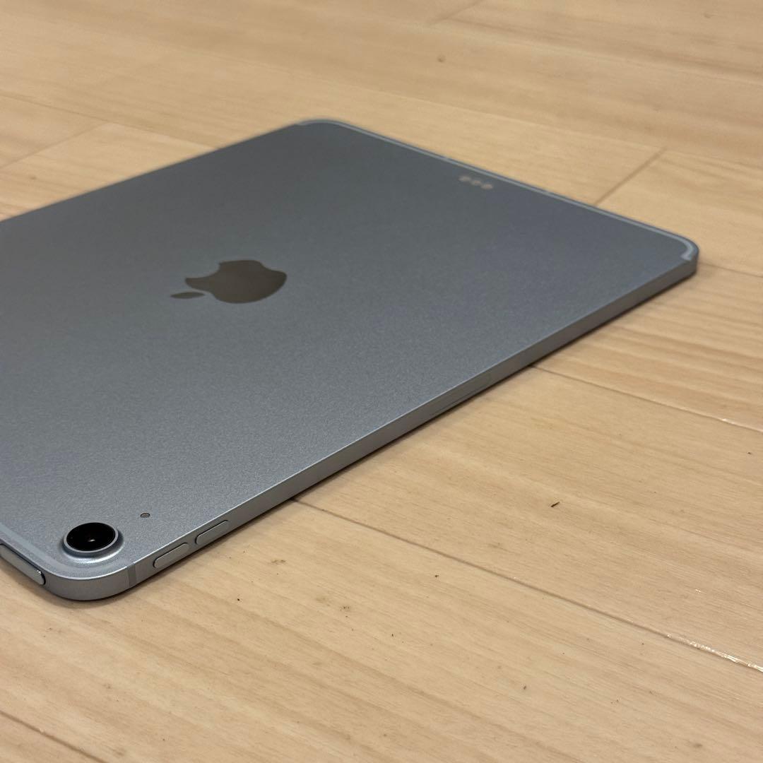 10月購入iPad Air M3 11インチ ブルー セルラーモデル