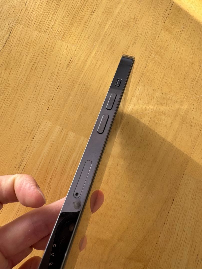 スマートフォン本体 Yui7: Apple iPhone 14 Pro