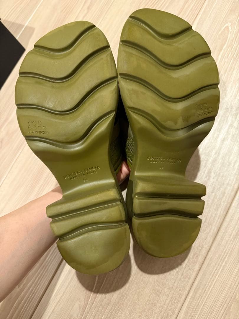 【美品】ボッテガヴェネタ フラッシュサンダル 38サイズ カーキ Bottega