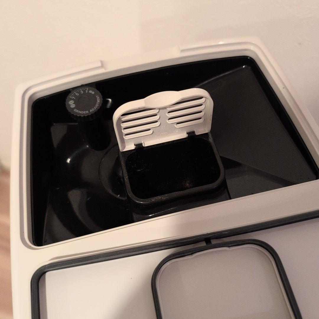 ん*げ様 De'Longhi デロンギ コーヒーマシン ディナミカ ECAM35