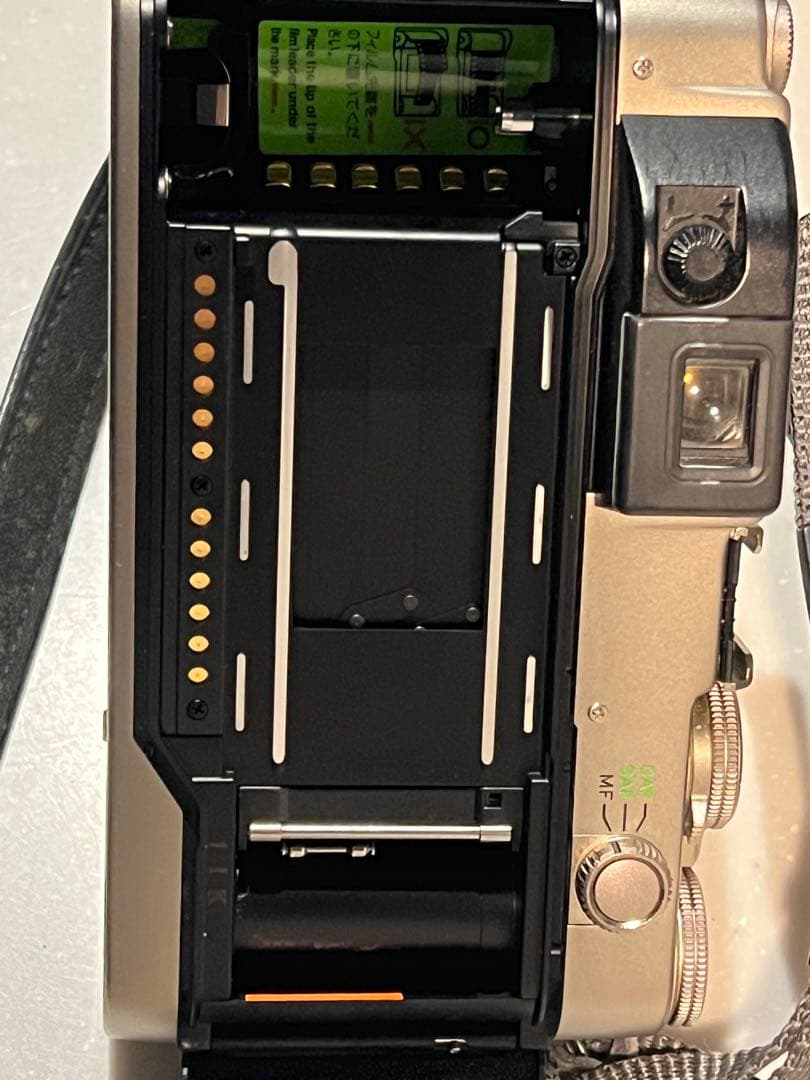 CONTAX G2 Dレンジファインダーカメラ