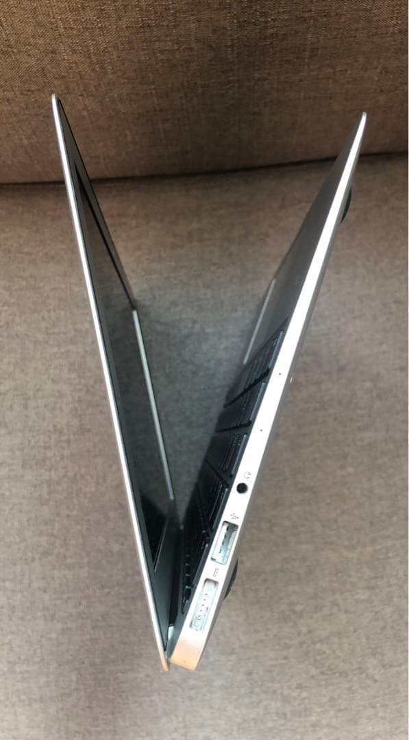 【美品】MacBook air 11-inch Early 2014 256GB