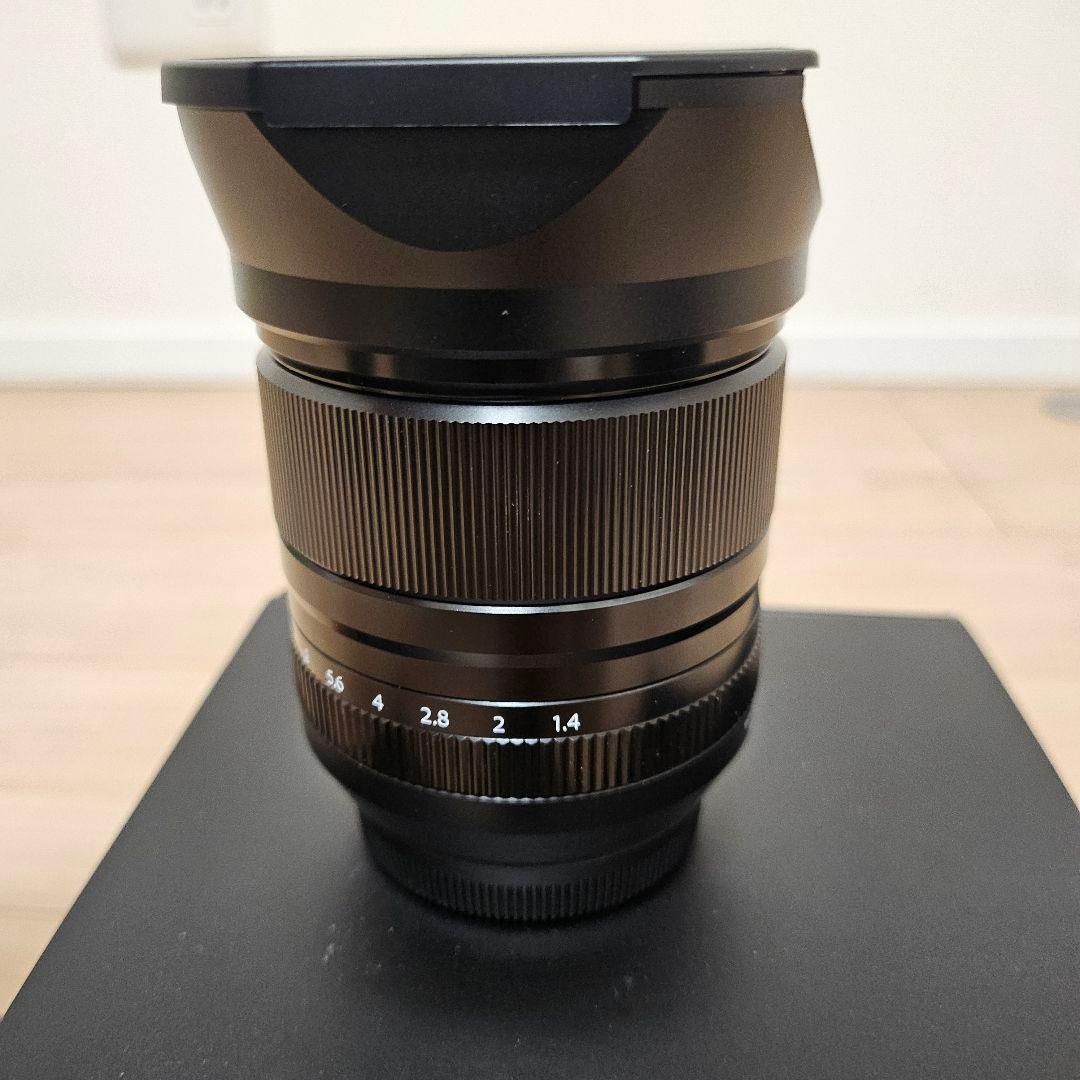 け*ん様 ほぼ未使用☆XF 33mm F1.4 R LM WR 純正角型フード付