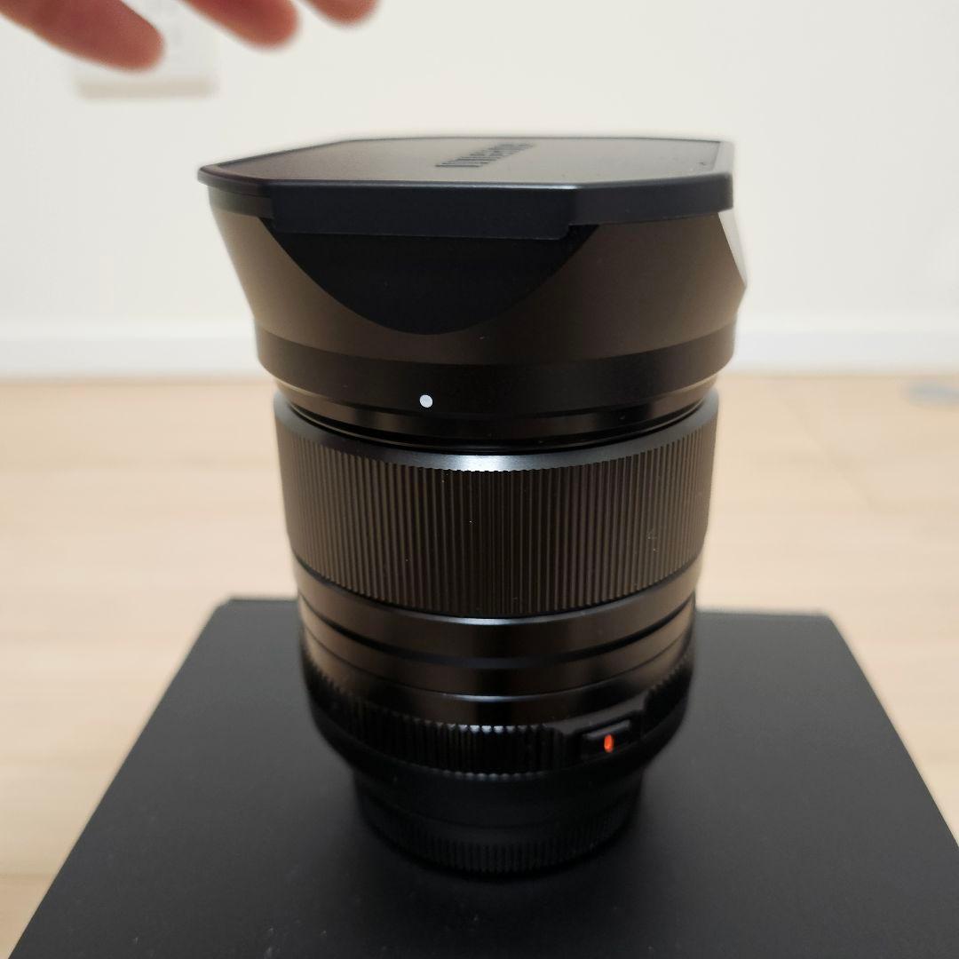け*ん様 ほぼ未使用☆XF 33mm F1.4 R LM WR 純正角型フード付