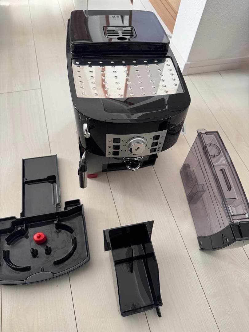DeLonghi Magnifica S コーヒーメーカー