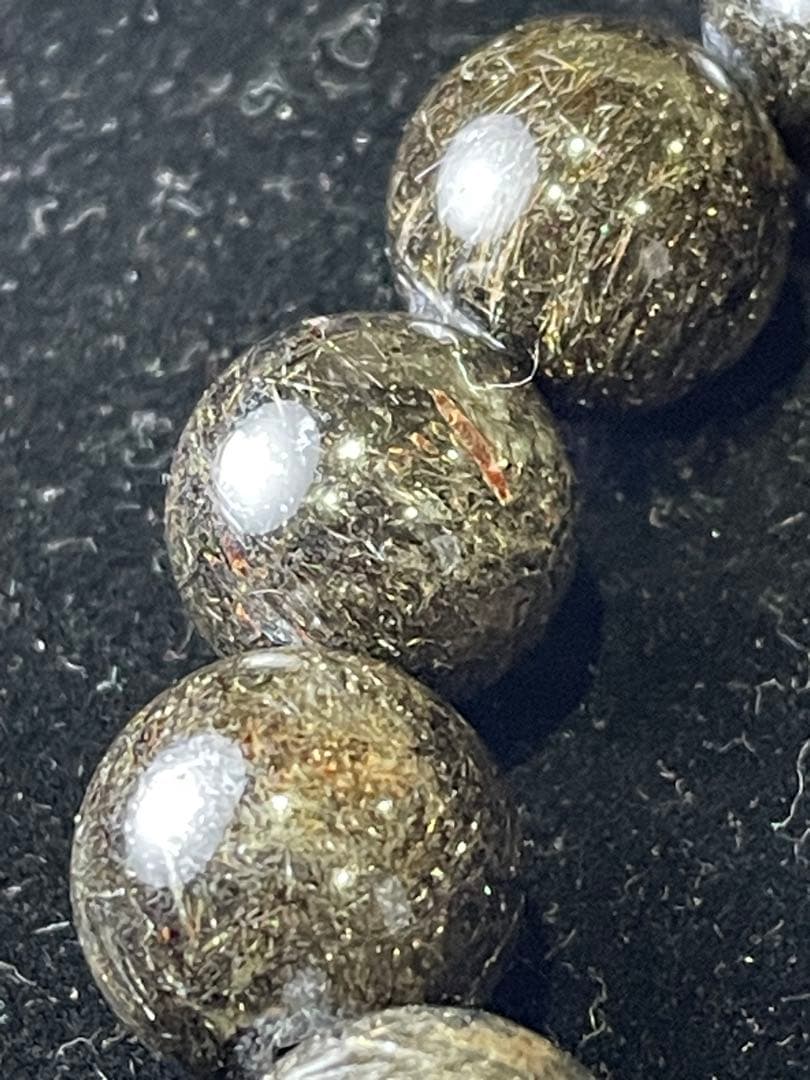 ブラックプラチナルチルクォーツ12.5mm級ブレスレット(ヘマタイト共生)