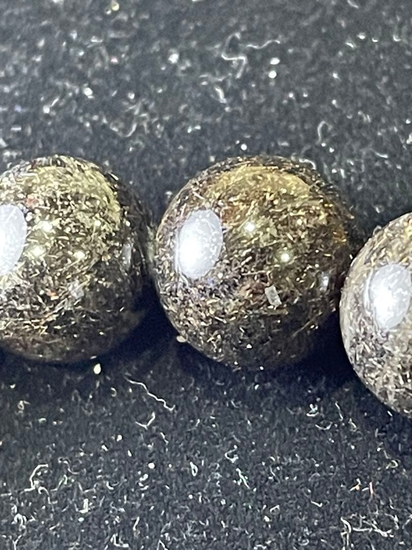 ブラックプラチナルチルクォーツ12.5mm級ブレスレット(ヘマタイト共生)